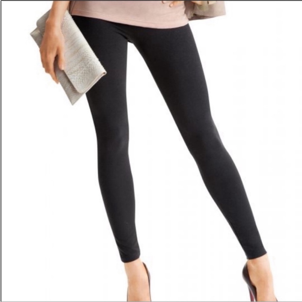 Charlotte Russe black skinny stretch matte coated leggings size small